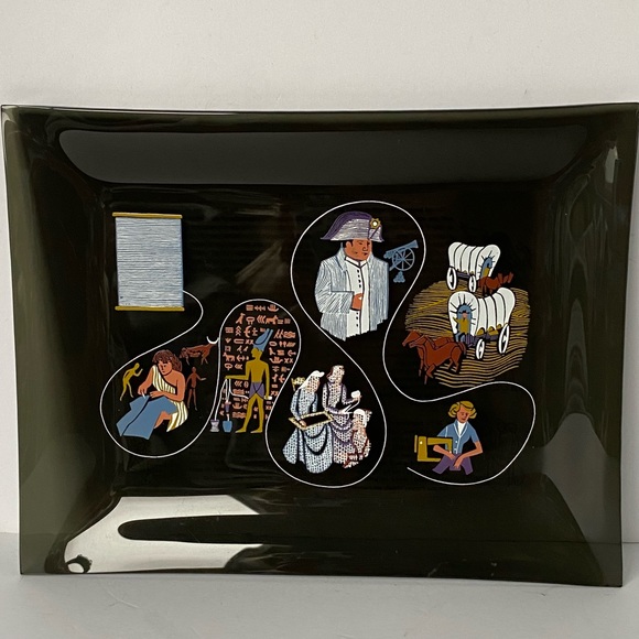 Coats And Clark STORY OF THREADS 1962 Smoky Gray Art Glass Plate Dish Tray 7”x9” - Picture 1 of 12